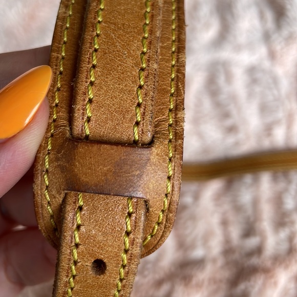 Louis Vuitton Chantilly Monogram Bag - 100% Authentic - Picture 9 of 13